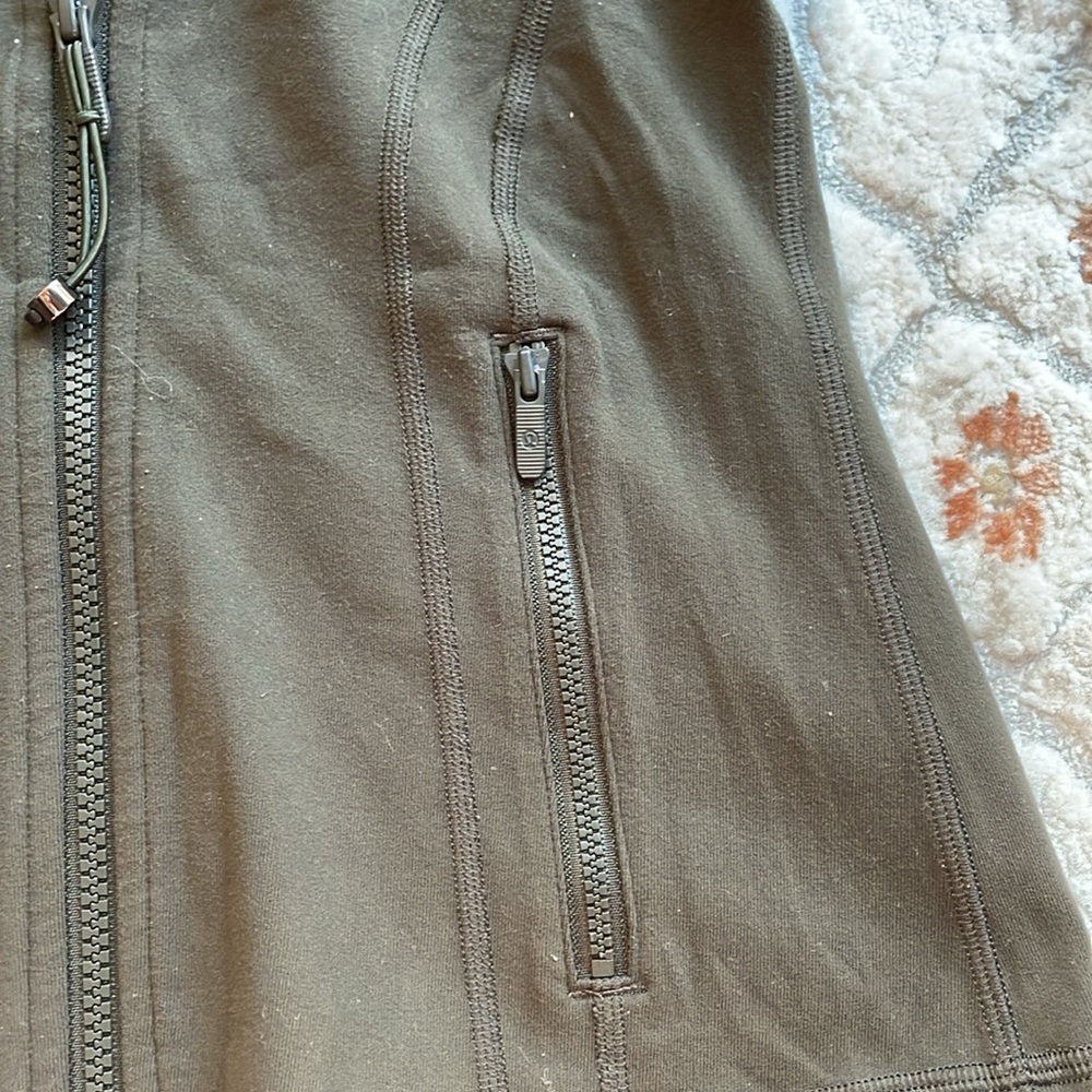 Lululemon Define Jacket - Picture 5 of 8
